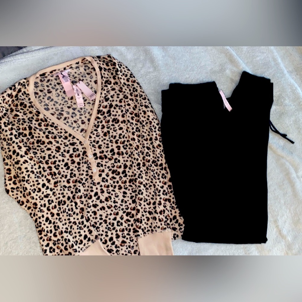 VS Pajama Set